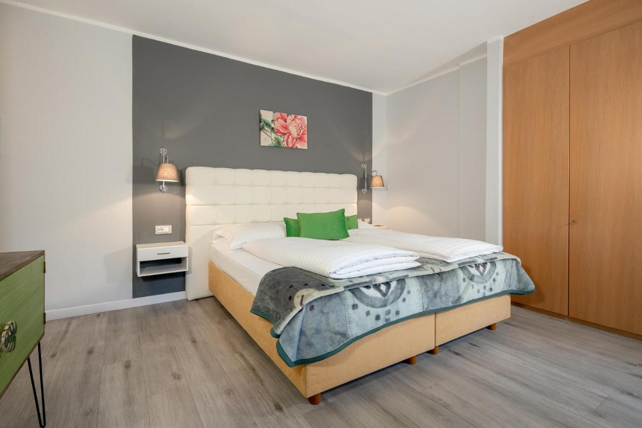 Hotel Aster Merano Exteriör bild